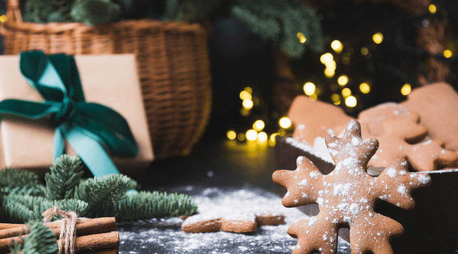 How To Make Your Own Christmas Hamper
